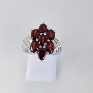 Vintage Red Garnet Ring in Sterling Silver Sz 6!